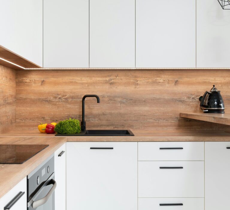 Modern Kitchen Cupboards